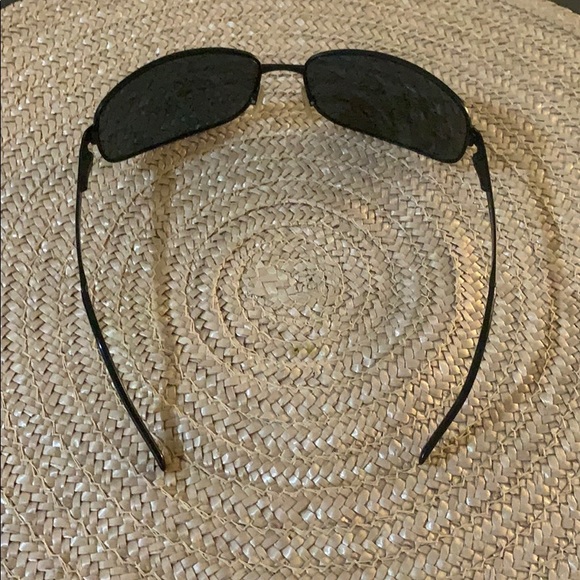 Prada sunglasses 🕶 - Picture 2 of 6